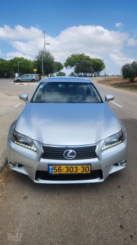 לקסוס GS