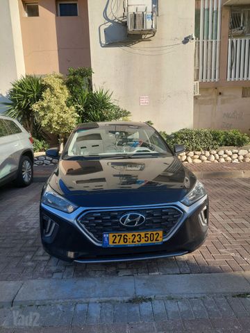 יונדאי איוניק