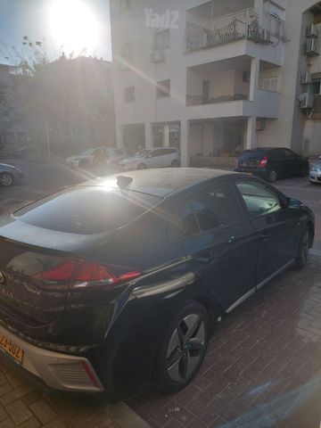 מודעת רכב יונדאי איוניק