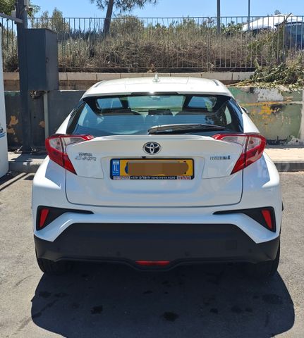 טויוטה C-HR