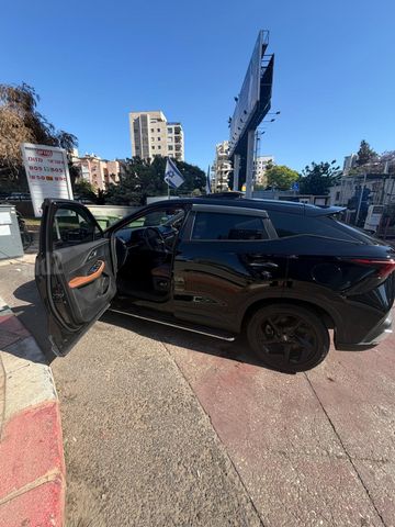 צ׳רי FX