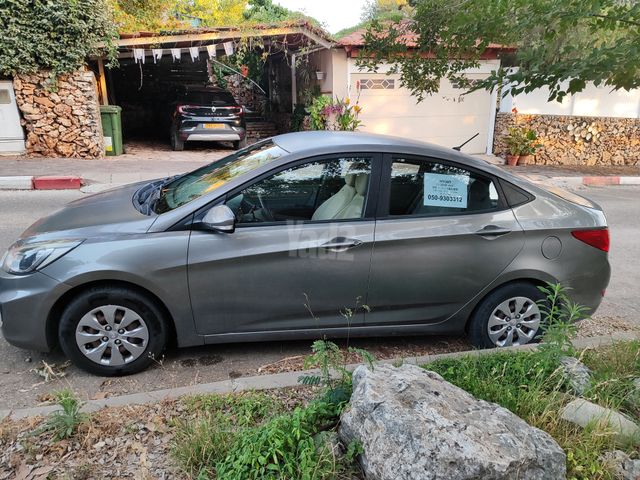 יונדאי אקסנט i25