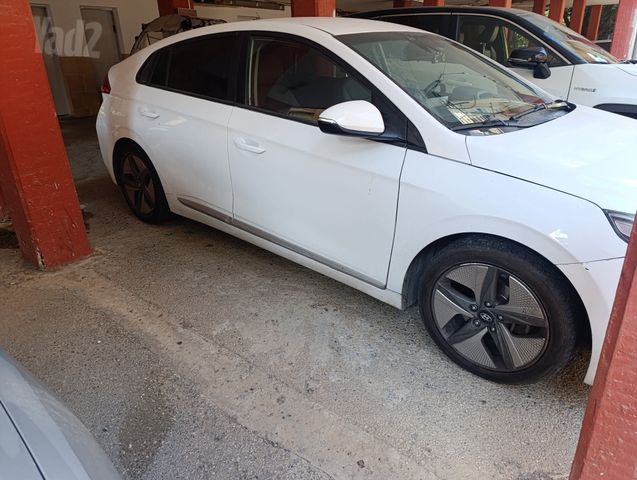 יונדאי איוניק