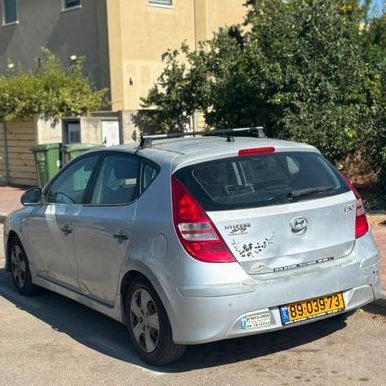 יונדאי i30