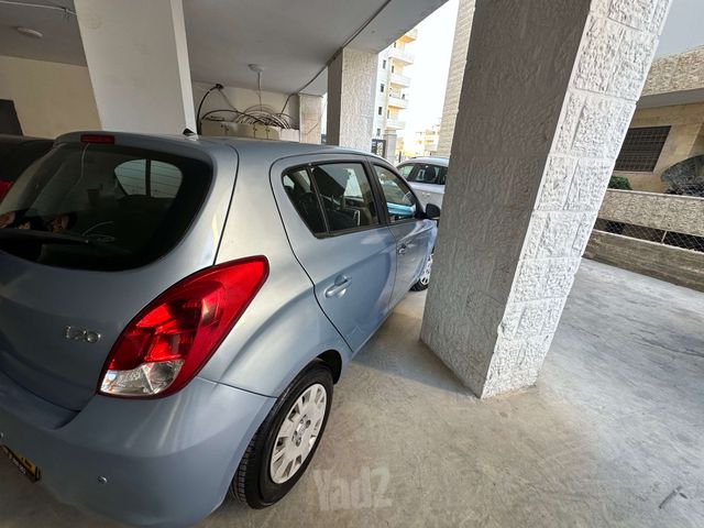 יונדאי i20
