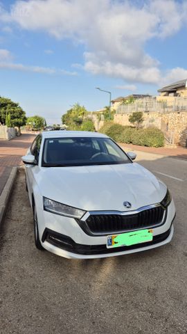 סקודה אוקטביה