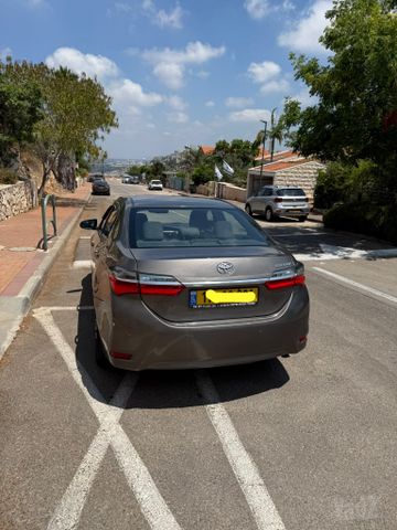טויוטה קורולה