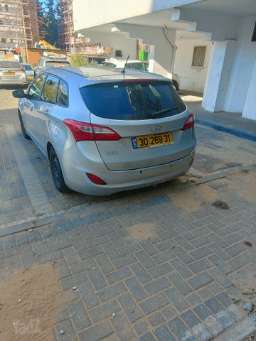 יונדאי i30