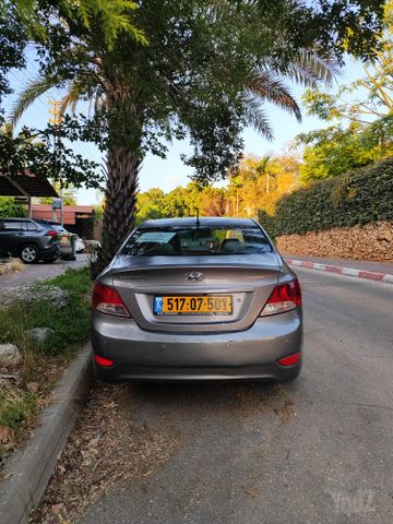 יונדאי אקסנט i25