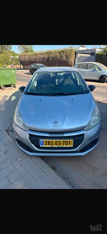 פיג'ו 208