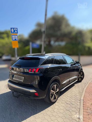 3008 Premium אוט׳ בנזין 1.2 (130 כ״ס)