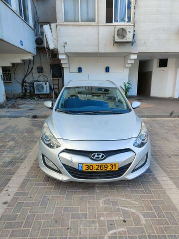 מודעת רכב יונדאי i30