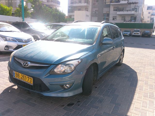 יונדאי i30
