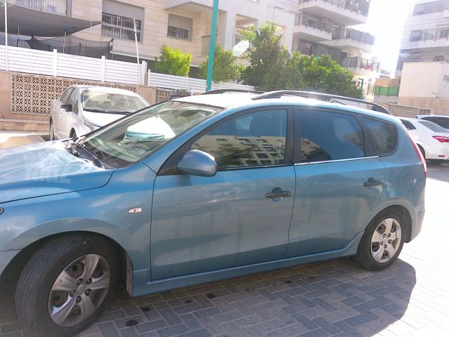 יונדאי i30
