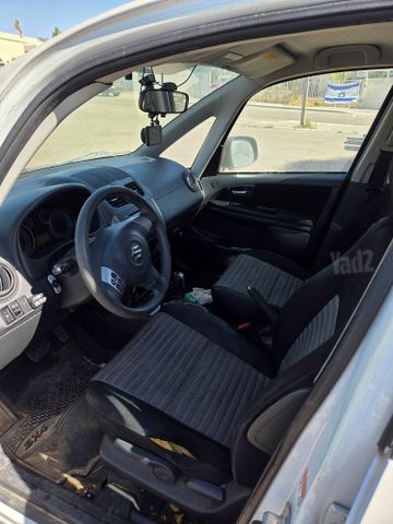 סוזוקי SX4
