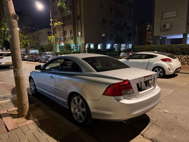 וולוו C70