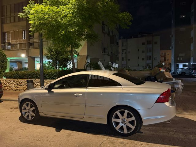 וולוו C70