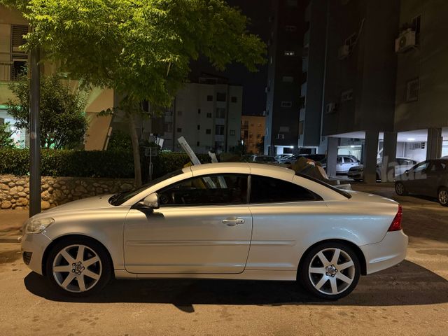 וולוו C70