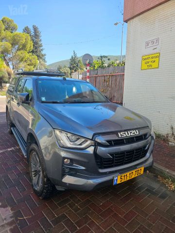 מודעת רכב איסוזו די-מקס