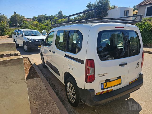 מודעת רכב סיטרואן ברלינגו