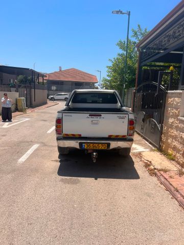 טויוטה היילקס ויגו