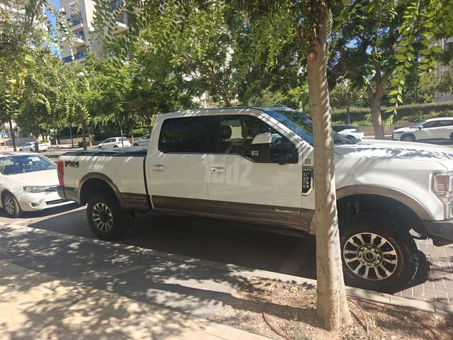 פורד F-250