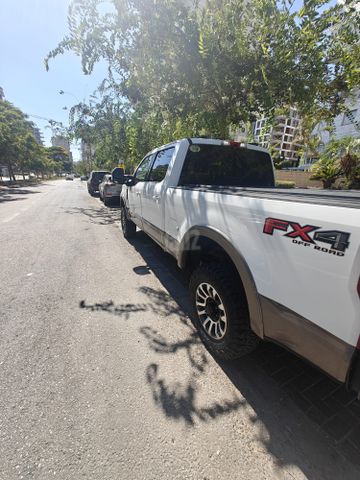 פורד F-250