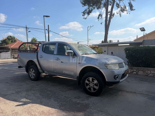 מיצובישי טרייטון / L200