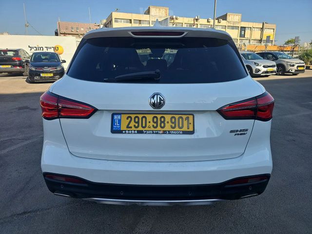 אם ג'י EHS PHEV