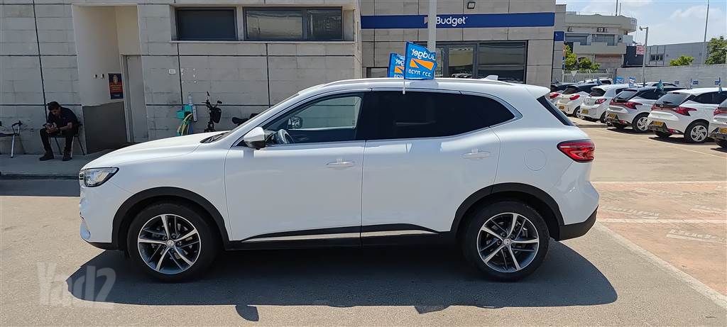 אם ג'י EHS PHEV