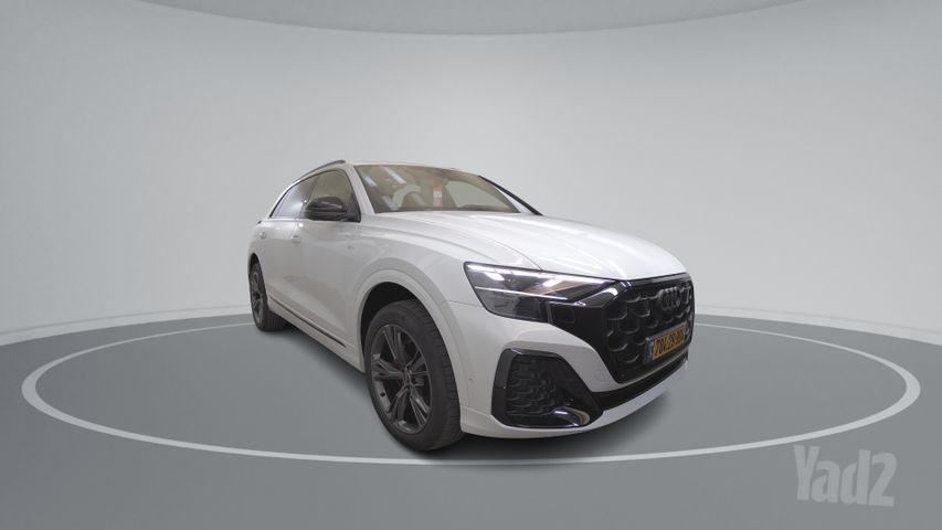 אאודי Q8