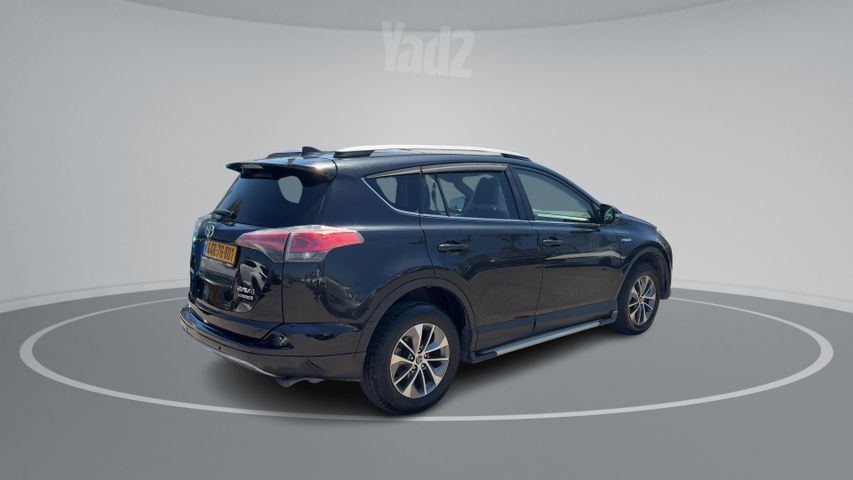 טויוטה RAV4