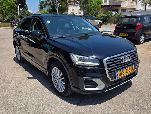 אאודי Q2