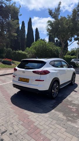 יונדאי טוסון