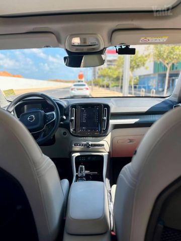 וולוו XC40