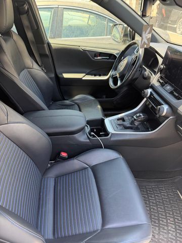 טויוטה RAV4