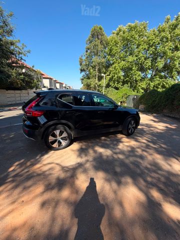 וולוו XC40