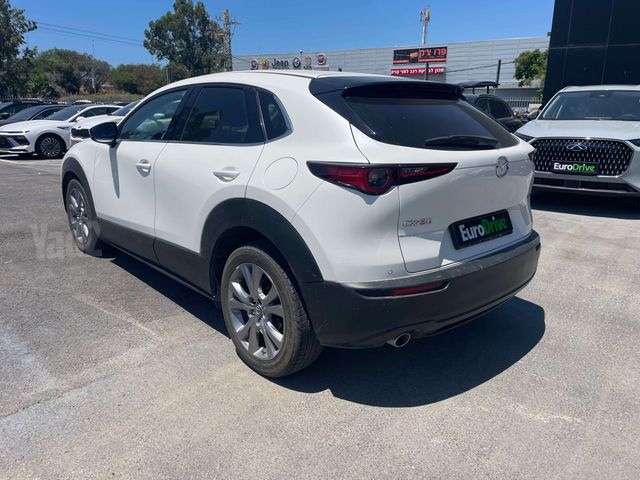 מאזדה CX-30