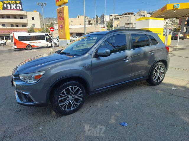 מיצובישי ASX