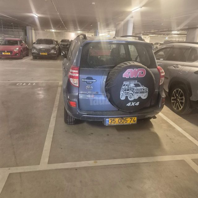 מודעת רכב טויוטה RAV4