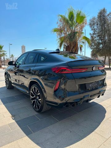 ב מ וו X6