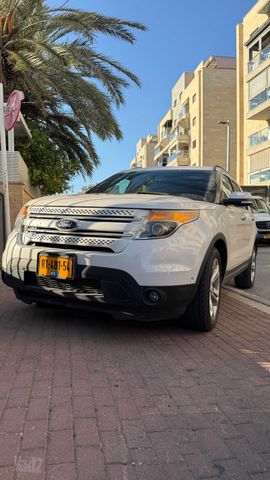 מודעת רכב פורד אקספלורר