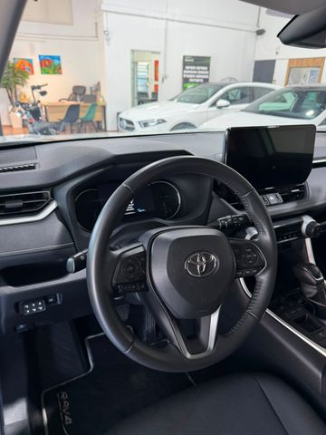 טויוטה RAV4
