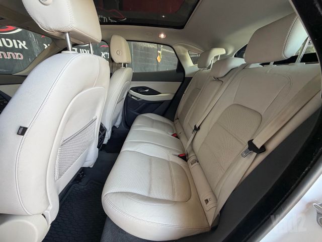 יגואר E-Pace