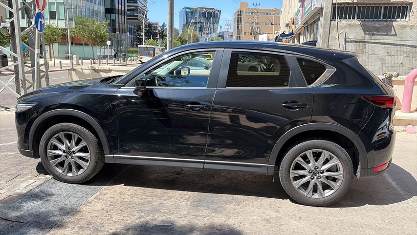 מודעת רכב מאזדה CX-5