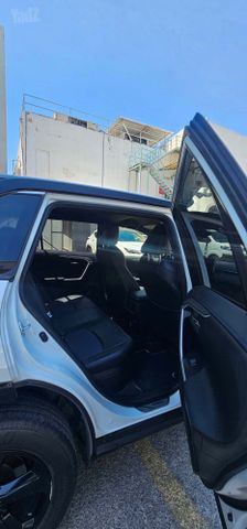 טויוטה RAV4