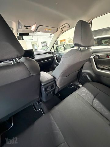 טויוטה RAV4