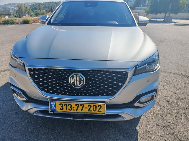 אם ג'י EHS PHEV