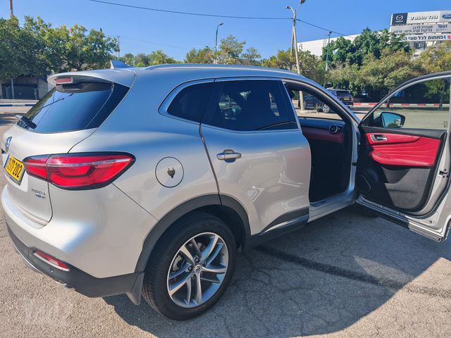 אם ג'י EHS PHEV