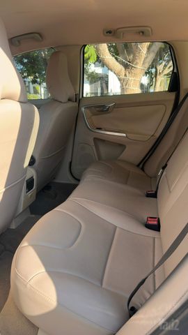 וולוו XC60